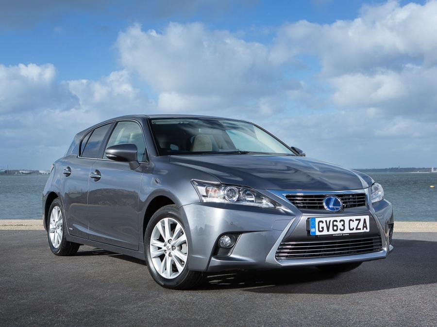  Lexus CT200h 2014 года  (UK) (фото 4 из 19)